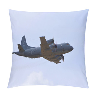 Personality  LITTLE GRANSDEN, CAMBRIDGESHIRE, ENGLAND - AUGUST 28, 2022: RCAF CP 140 Lockheed Aurora  Maritime Patrol Aircraft Operated By The Royal Canadian Air Force In Flight. Pillow Covers