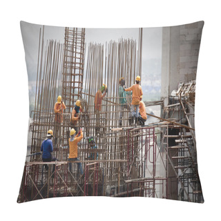 Personality  Building Under Construction With Workers Pillow Covers