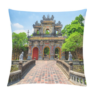 Personality  Scenic View Of The East Gate (Hien Nhon Gate) To The Citadel With The Imperial City On Summer Sunny Day In Hue, Vietnam. The Colorful Gate Is A Popular Tourist Attraction Of Hue. Pillow Covers