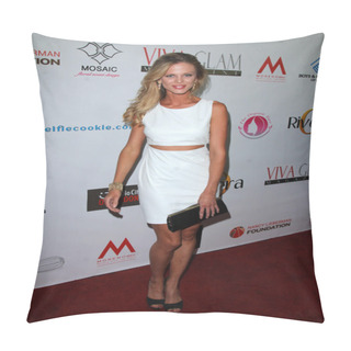 Personality  Actress Scarlett Burke Pillow Covers