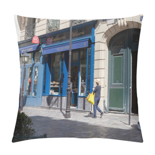 Personality  Murciano Bakery Jewish Bakery Marais Paris France - Paris, France - August 31, 2022 Pillow Covers