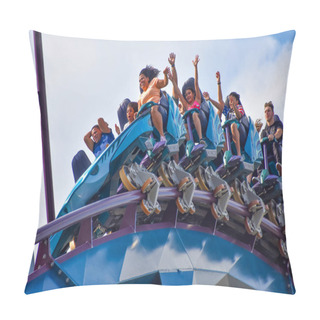 Personality  Orlando, Florida . February 17 , 2019. People Having Fun Mako Rollercoaster On Lightblue Cloudy Sky Bakcground At Seaworld (6) Pillow Covers