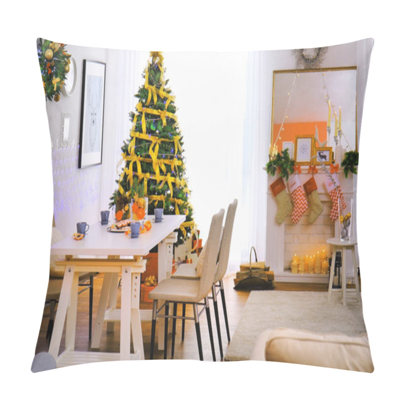 Personality  Living Room Decorated For Christmas Pillow Covers