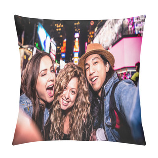 Personality  Friends Taking Selfie In Times Square  Pillow Covers
