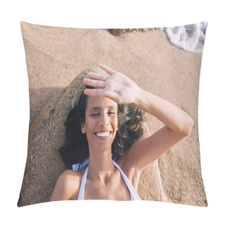 Personality  Top Portrait Of Cheerful Female Model With Perfect Teeth And Skin Laughing While Tanning During Leisure Weekend, Happy Latin Woman Smiling At Camera During Sunbathing On Philippines Island Pillow Covers