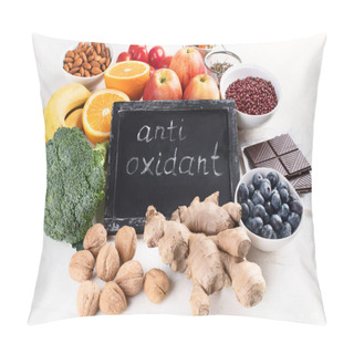 Personality  Food Sources Of Natural Antioxidants,healthy Diet Concept Pillow Covers