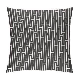 Personality  Vector Seamless Black And White Lines Maze Pattern. Abstract Geometric Stripes Background Design Pillow Covers
