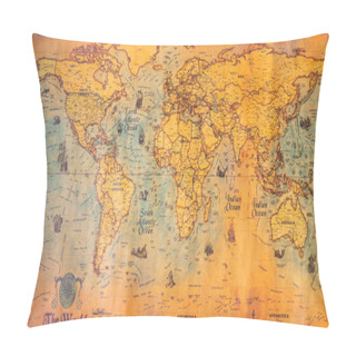 Personality  Old Vintage Retro Map Of The World Pillow Covers
