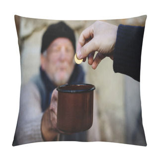 Personality  Homeless Pillow Covers
