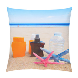 Personality  Water With Suntun Creams On Sandy Beach Pillow Covers