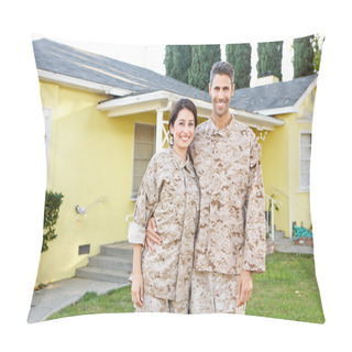 Personality  Military Couple In Uniform Standing Outside House Pillow Covers