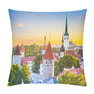 Personality  Tallinn Skyline Pillow Covers