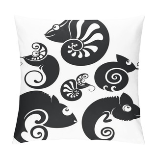 Personality  Black And White Cartoon Chameleons Set In Tattoo Style Pillow Covers