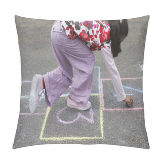 Personality  Girl Playing Hopscotch Pillow Covers