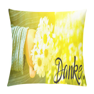 Personality  Child, Bouquet Of Daisy Flower, Calligraphy Danke Means Thank You Pillow Covers