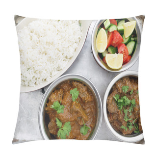 Personality  Beef Curries With Salad And Rice Pillow Covers