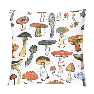 Personality  Seamless Pattern With Watercolor Drawing Mushrooms Pillow Covers