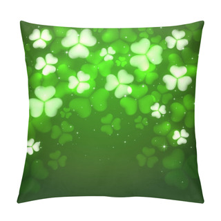 Personality  Patrick Day Green Background With Clovers Pillow Covers