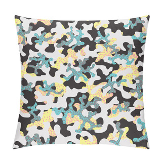 Personality  Camouflage Fashion Pattern Seamless Background. Abstract Cool Military Texture Trend Shapes Camouflage. Seamless Pattern For Children Fashion Cloth Textile. Colorful Modern Style. Fabric For Paintball Pillow Covers