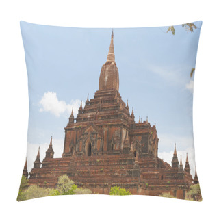 Personality  Htilominlo Temple, Bagan Pillow Covers