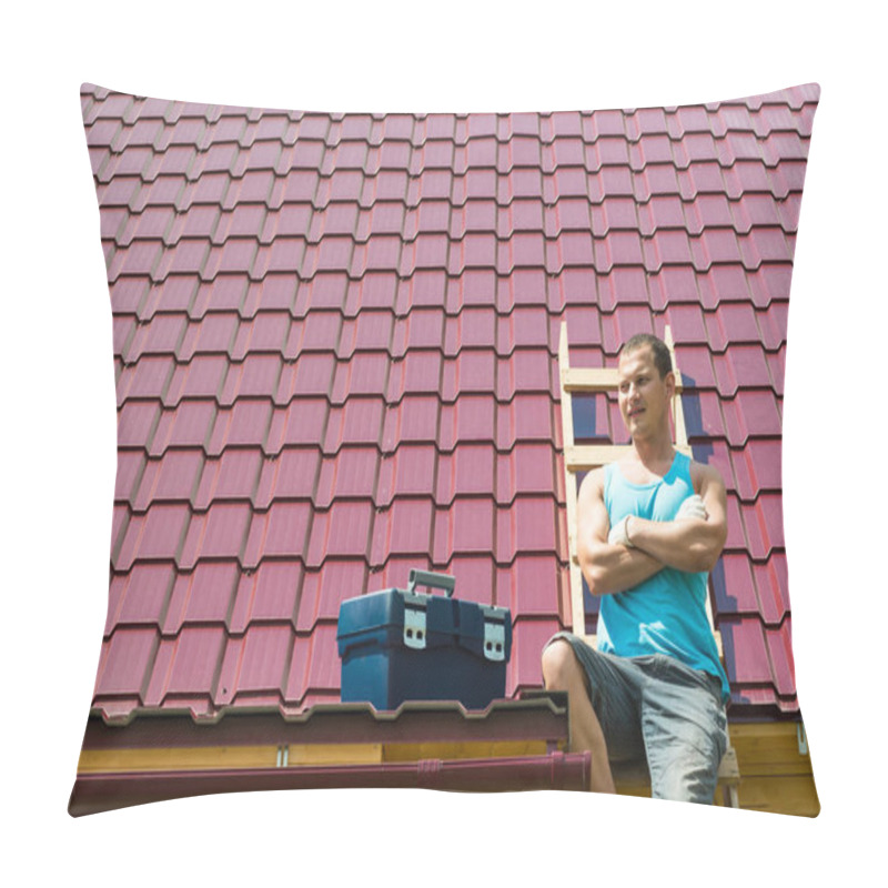 Personality  The Master Sits On The Stairs Against The Roof, The Place For The Inscription Pillow Covers