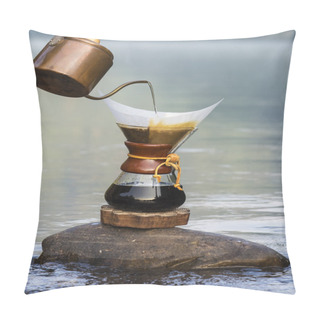 Personality  Hand Drip Coffee  On The Rocks At The River Pillow Covers