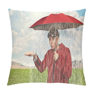 Personality  Girl Under Her Umbrella Pillow Covers