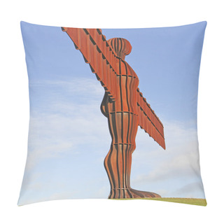 Personality  The Angel Of The North, Gateshead Pillow Covers