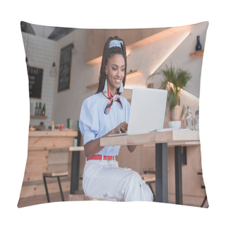 Personality  Woman Working With Laptop At Cafe Pillow Covers