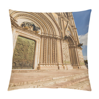 Personality  Stairs And Wall Of Ancient Historical Orvieto Cathedral In Orvieto, Rome Suburb, Italy  Pillow Covers