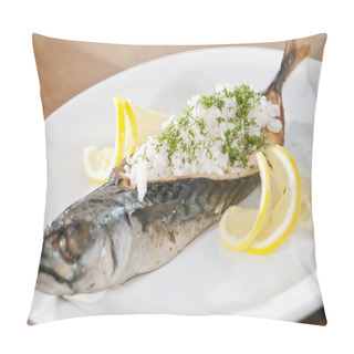 Personality  Grilled Fish With Lime Pillow Covers