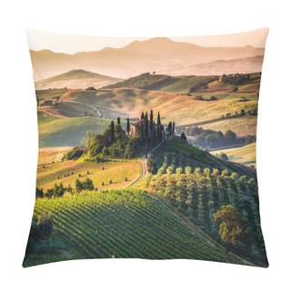 Personality  Tuscany - Scenic Landscape Pillow Covers