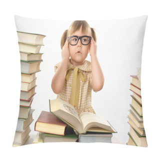 Personality  Little Girl With Books Wearing Glasses Pillow Covers