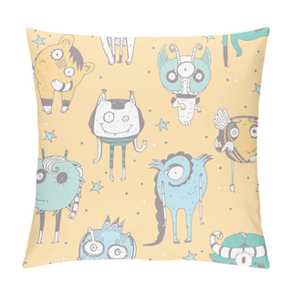 Personality  Cute Seamless Doodle Pattern With Lovely Hand Drawn Monsters, Dots And Stars On Yellow Background. Vector Illustration With Alien Mascot Characters. Cartoon Pastel Image, Good In Child Illustration Pillow Covers