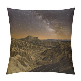 Personality  Milky Way Over The Desert Pillow Covers