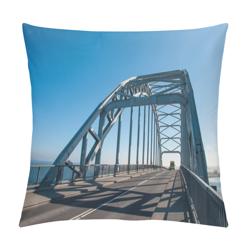 Personality  Queen Alexandrines Bridge In Denmark Pillow Covers