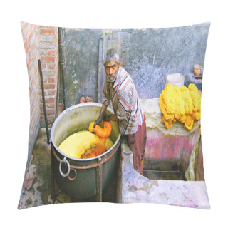 Personality  Man Dying Fabric Pillow Covers
