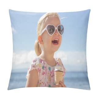 Personality  Adorable Toddler Girl Eating Ice Cream. Portrait Of Child Wearing Sunglasses And Holding An Ice Cream With Beautiful Blue Sea And Sky Behind. Happy Summer Vacation On The Beach. Pillow Covers