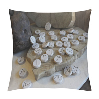 Personality  Anglo-saxon Wooden Handmade Runes Futhorc Pillow Covers