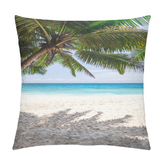 Personality  Tropical Beach With Palm Trees And Turquoise Sea Pillow Covers