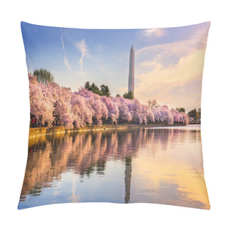 Personality  Washington DC In Spring Pillow Covers