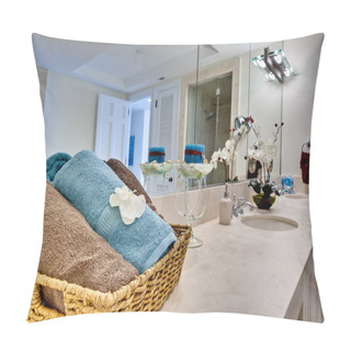 Personality  Modern Bathroom Pillow Covers