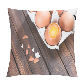 Personality  Chicken Eggs In Box Pillow Covers
