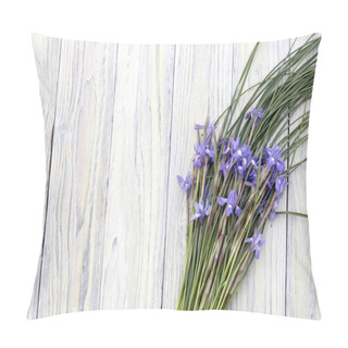 Personality  The Wild Irises On A Wooden Background Pillow Covers
