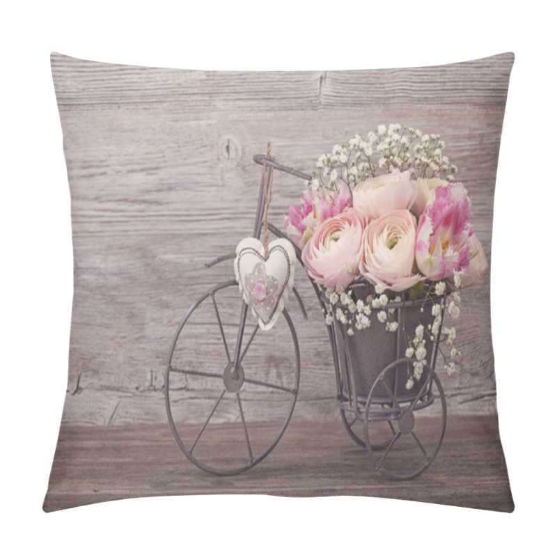 Personality  Ranunculus Flowers  Pillow Covers