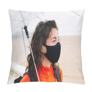Personality  Athletic Woman With Mask And Umbrella Down The Street Pillow Covers