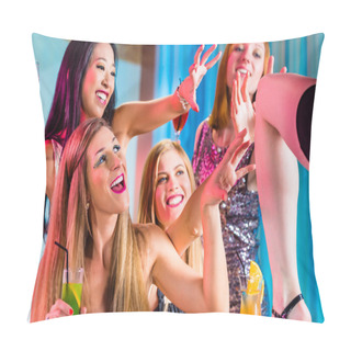 Personality  Drunk Girls With Fancy Cocktails In Strip Club Pillow Covers