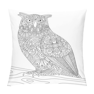 Personality  Close Up Owl Standing On A Branch Looking Side Colorless Line Drawing. Nightowl Looks Sideward Stands On Tree Trunk Coloring Book Page. Pillow Covers