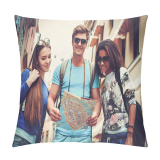 Personality  Multi Ethnic Friends Tourists With Map In Old City Pillow Covers