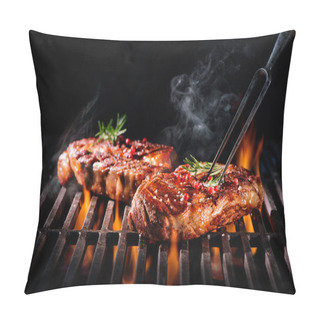 Personality  Beef Steaks On The Grill Pillow Covers